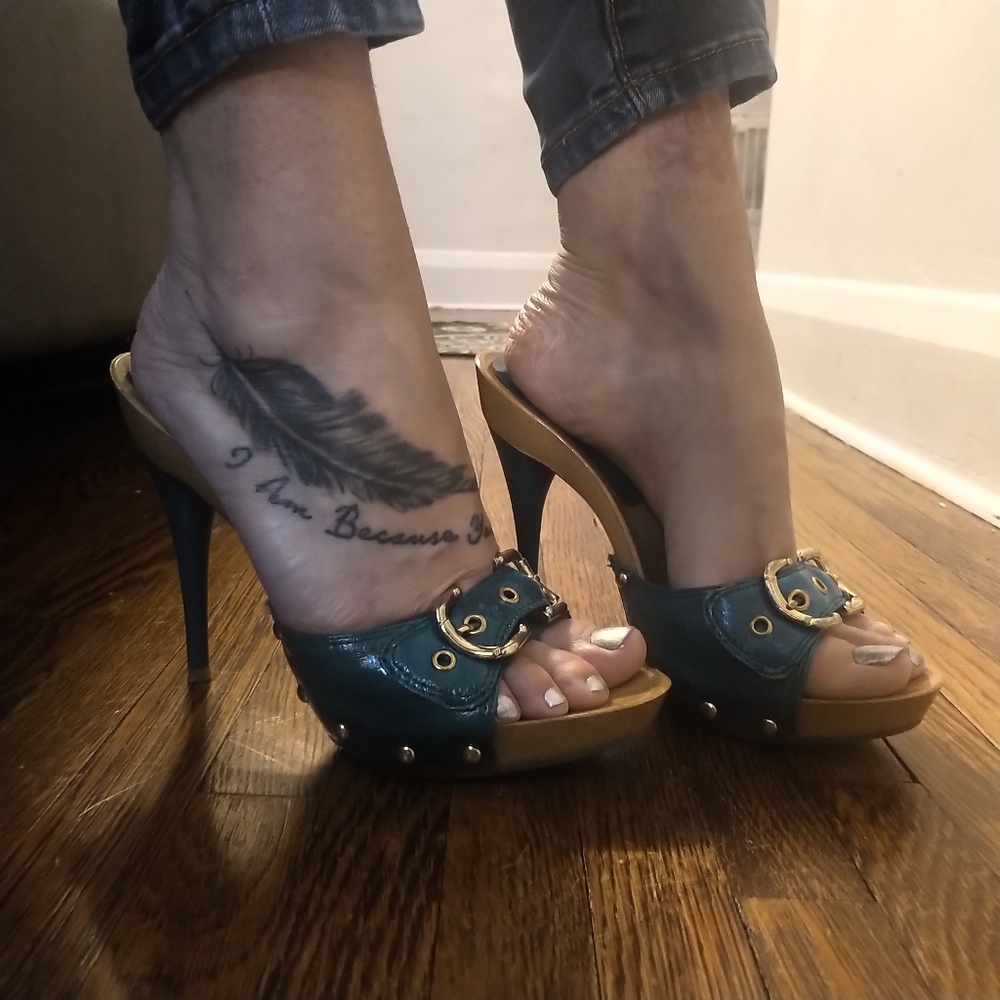 Wooden Mules Teal & Gold